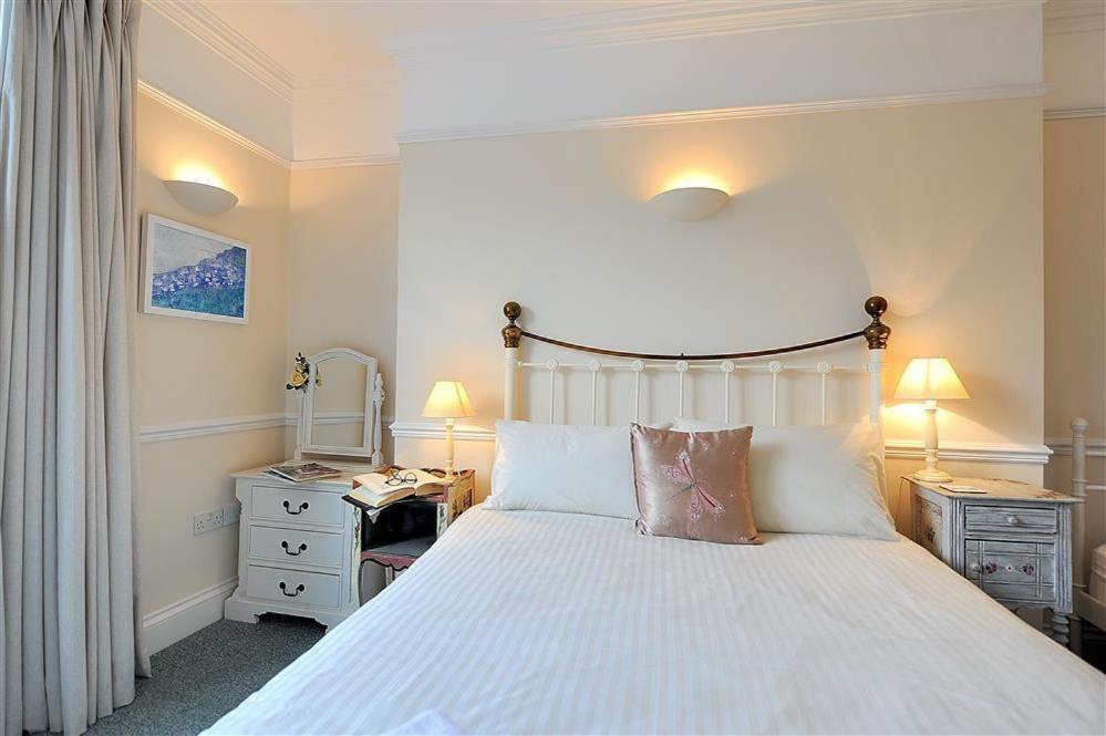 The Portland Suite Lyme Regis Exterior photo