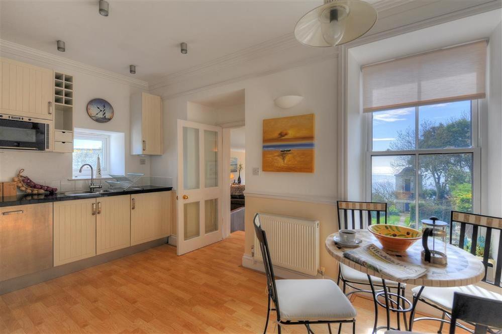 The Portland Suite Lyme Regis Exterior photo